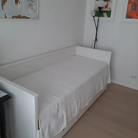 Homestay For Rent In Conca D'oro Near Subway Line B *